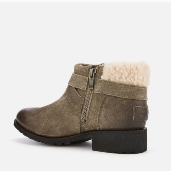 UGG Benson Bootie Size 7 Waterproof Sherling Boho Western - Picture 3 of 8